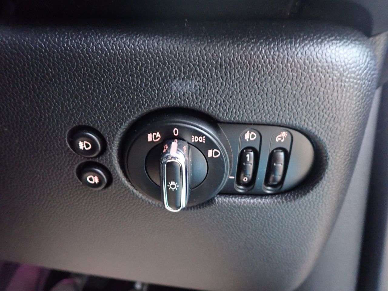 2018 MINI HATCH 2018 MINI HATCH