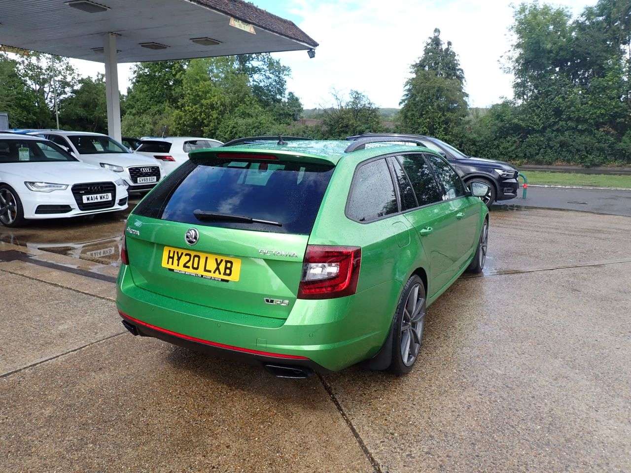 A 2020 SKODA OCTAVIA 2.0 TSI vRS Challenge Estate 5dr Petrol DSG Euro 6 (s/s) (245 ps) HEATED SE A 2020 SKODA OCTAVIA 2.0 TSI vRS Challenge Estate 5dr Petrol DSG Euro 6 (s/s) (245 ps) HEATED SE