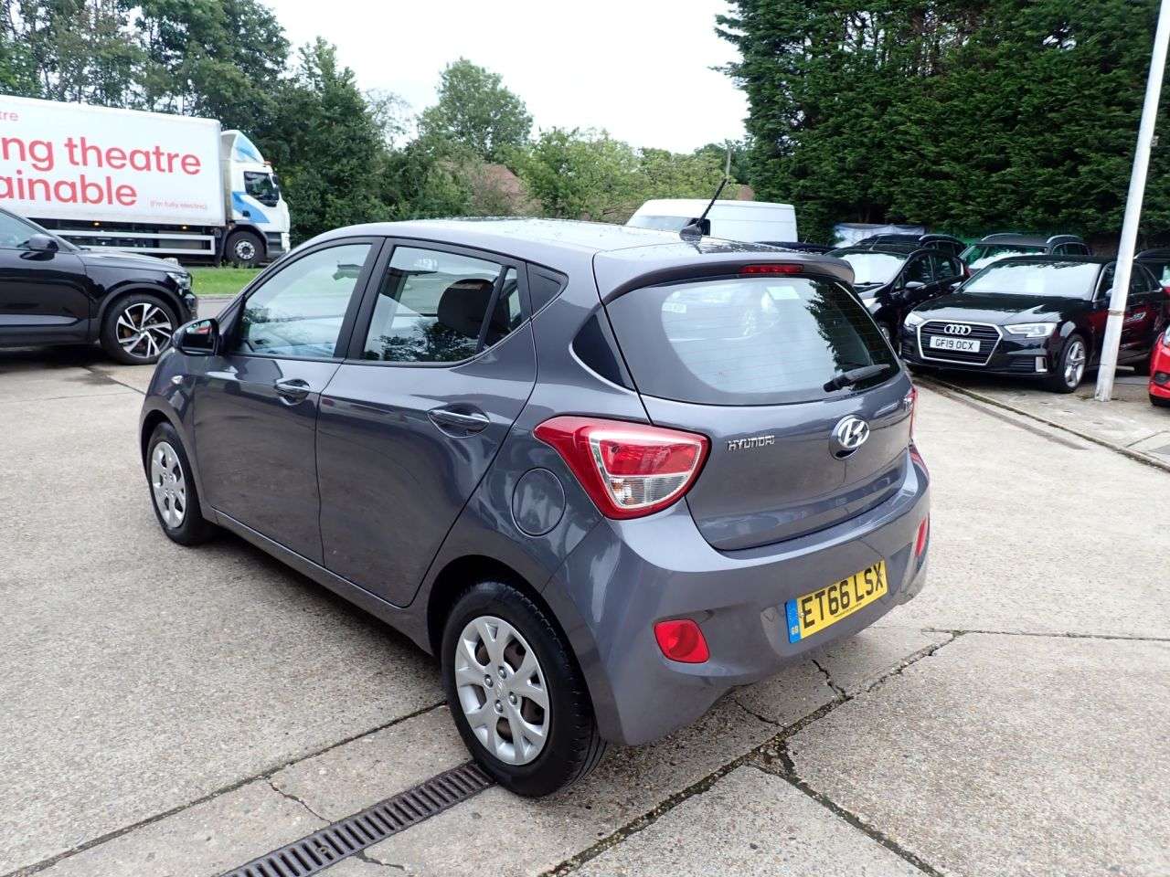 2017 HYUNDAI I10 2017 HYUNDAI I10