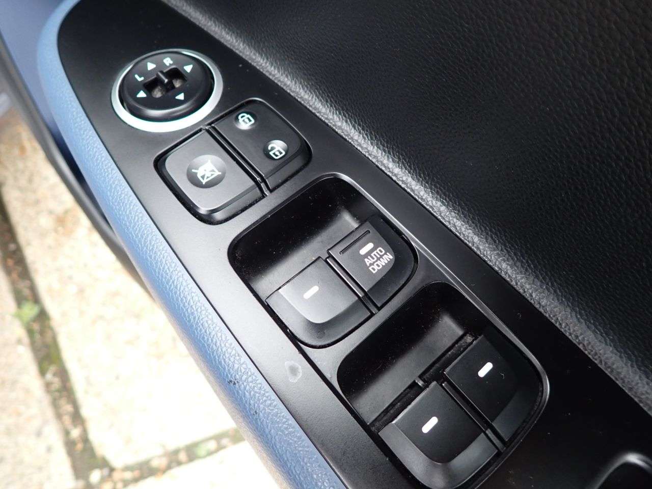 2017 HYUNDAI I10 2017 HYUNDAI I10