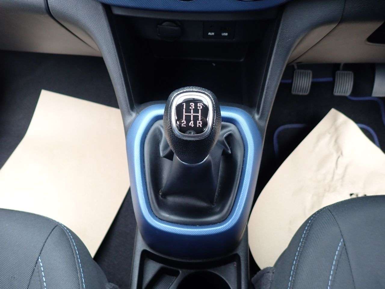 2017 HYUNDAI I10 2017 HYUNDAI I10