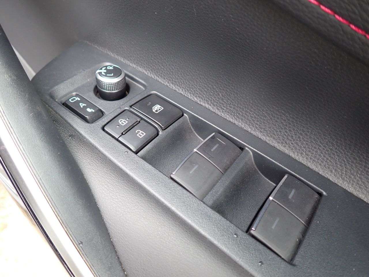 2019 TOYOTA COROLLA 2019 TOYOTA COROLLA