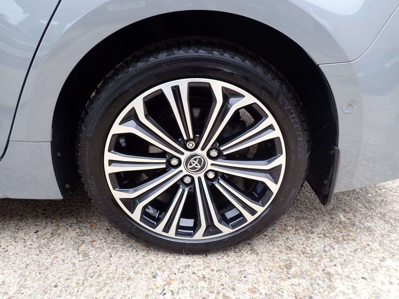 2019 TOYOTA COROLLA 2019 TOYOTA COROLLA