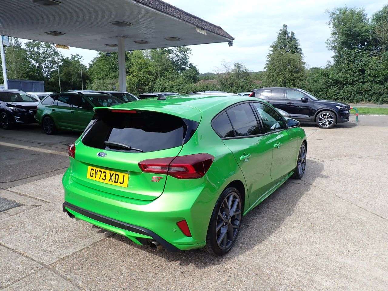 A 2023 FORD FOCUS 2.3T EcoBoost ST Hatchback 5dr Petrol Manual Euro 6 (s/s) (280 ps) REVERSE A 2023 FORD FOCUS 2.3T EcoBoost ST Hatchback 5dr Petrol Manual Euro 6 (s/s) (280 ps) REVERSE
