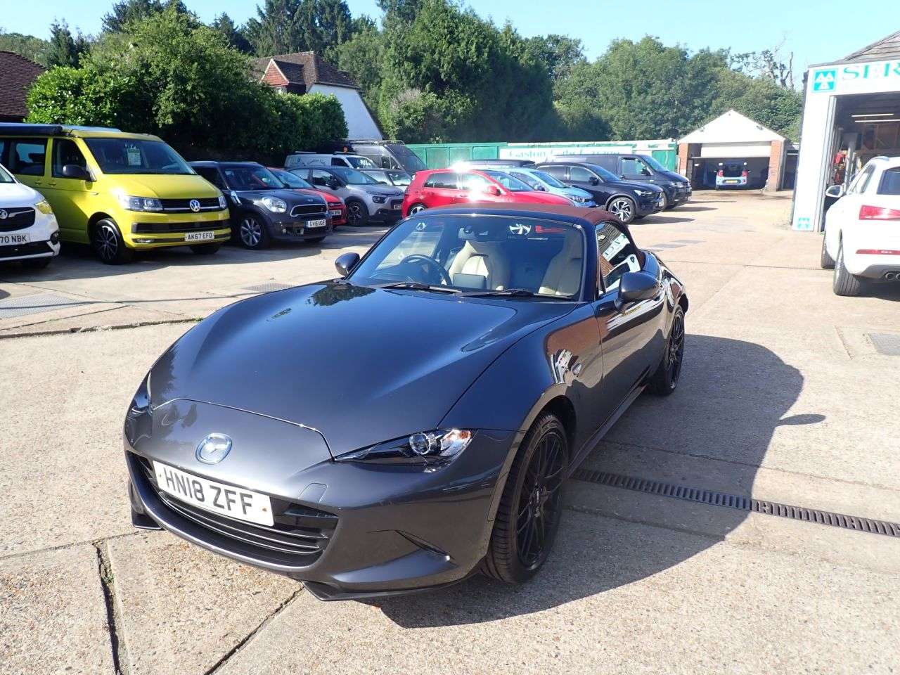 2018 MAZDA MX-5 2018 MAZDA MX-5