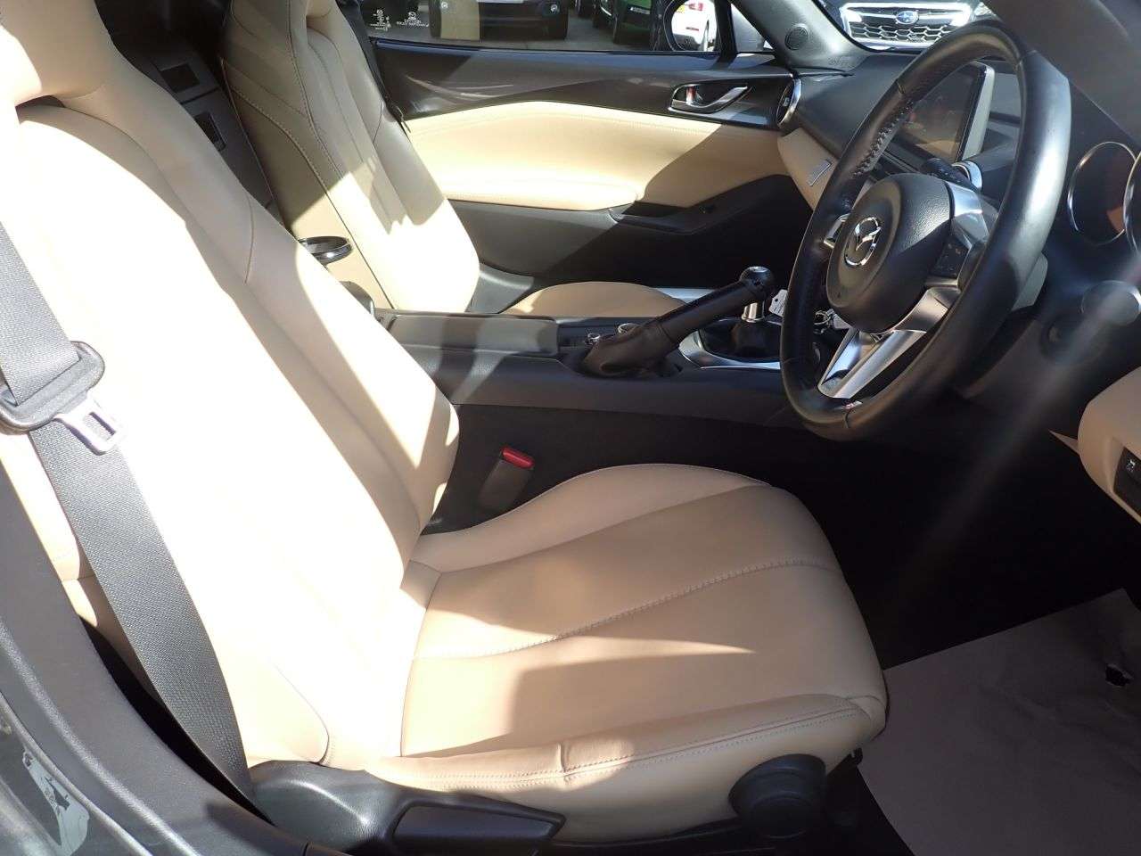 2018 MAZDA MX-5 2018 MAZDA MX-5