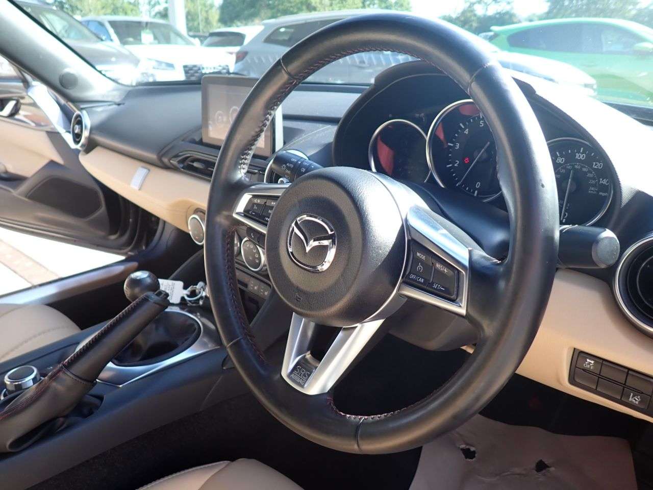 2018 MAZDA MX-5 2018 MAZDA MX-5