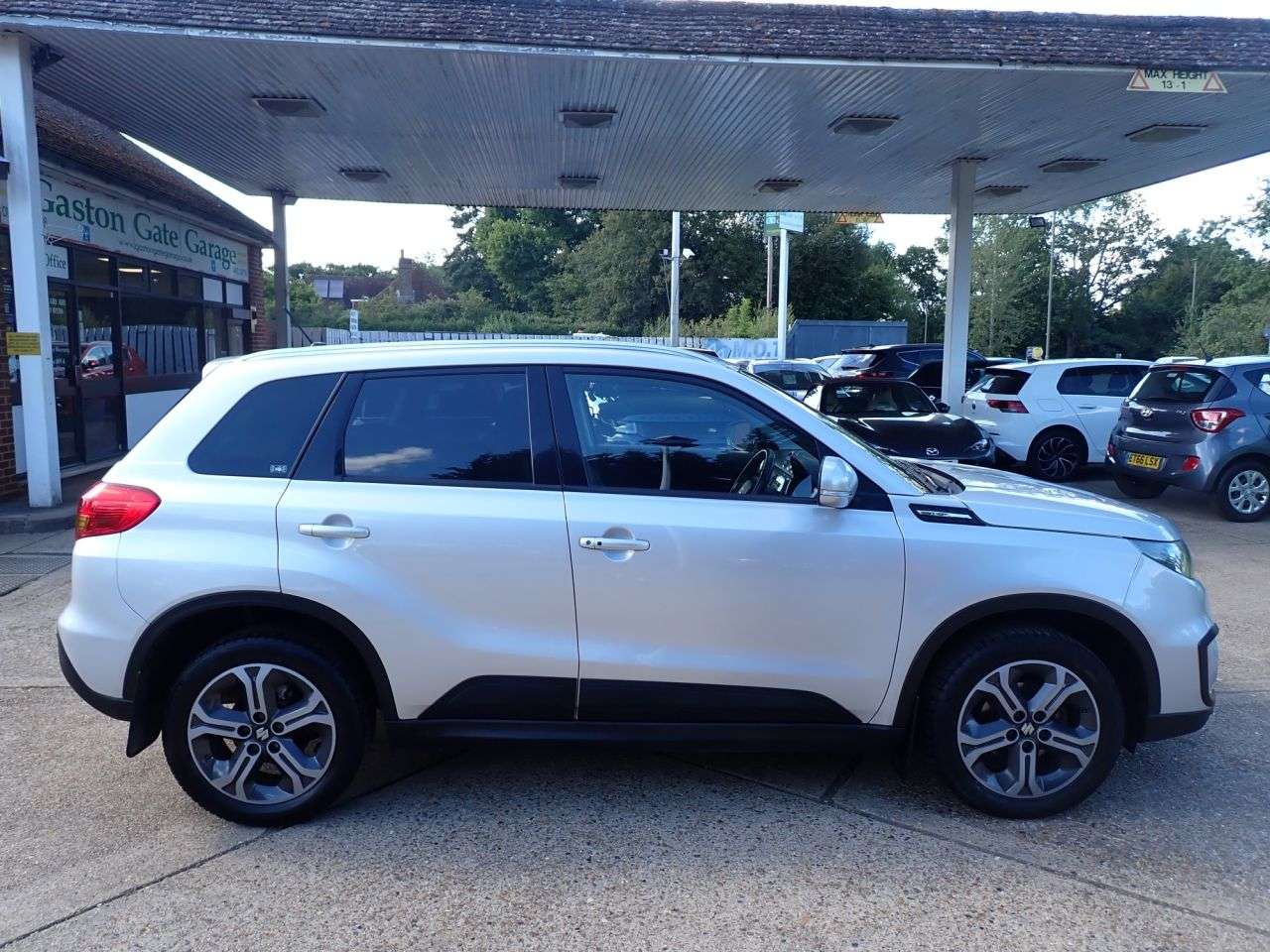 A 2015 SUZUKI VITARA 1.6 SZ5 SUV 5dr Petrol Manual ALLGRIP Euro 6 (s/s) (120 ps) REVERSE CAMERA, A 2015 SUZUKI VITARA 1.6 SZ5 SUV 5dr Petrol Manual ALLGRIP Euro 6 (s/s) (120 ps) REVERSE CAMERA,