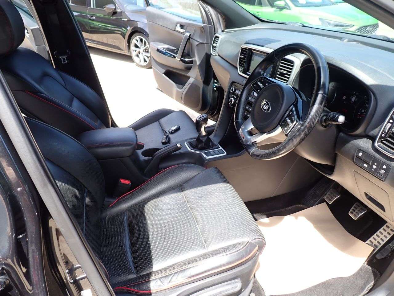 2019 KIA SPORTAGE 2019 KIA SPORTAGE