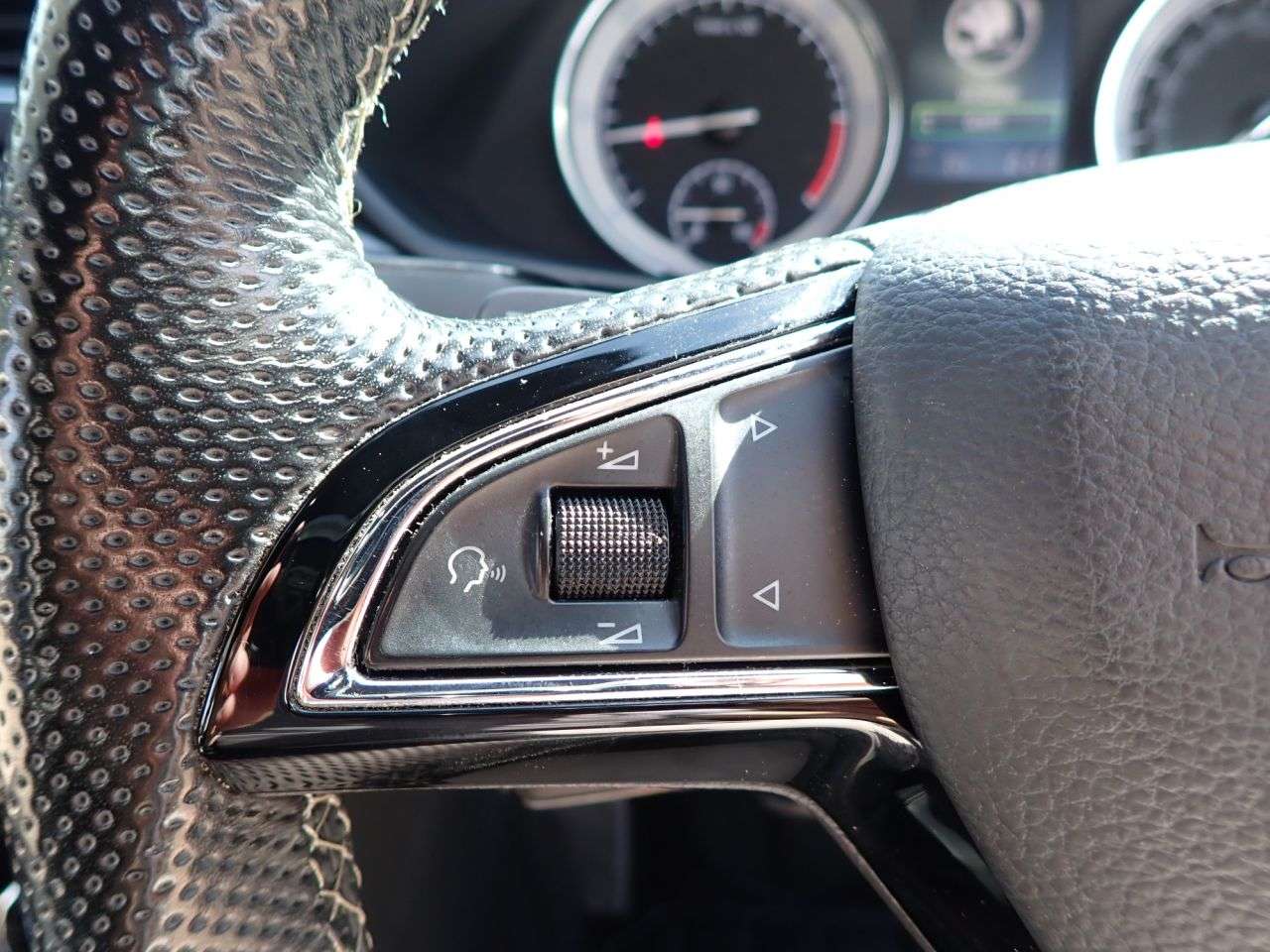 2018 SKODA SUPERB 2018 SKODA SUPERB