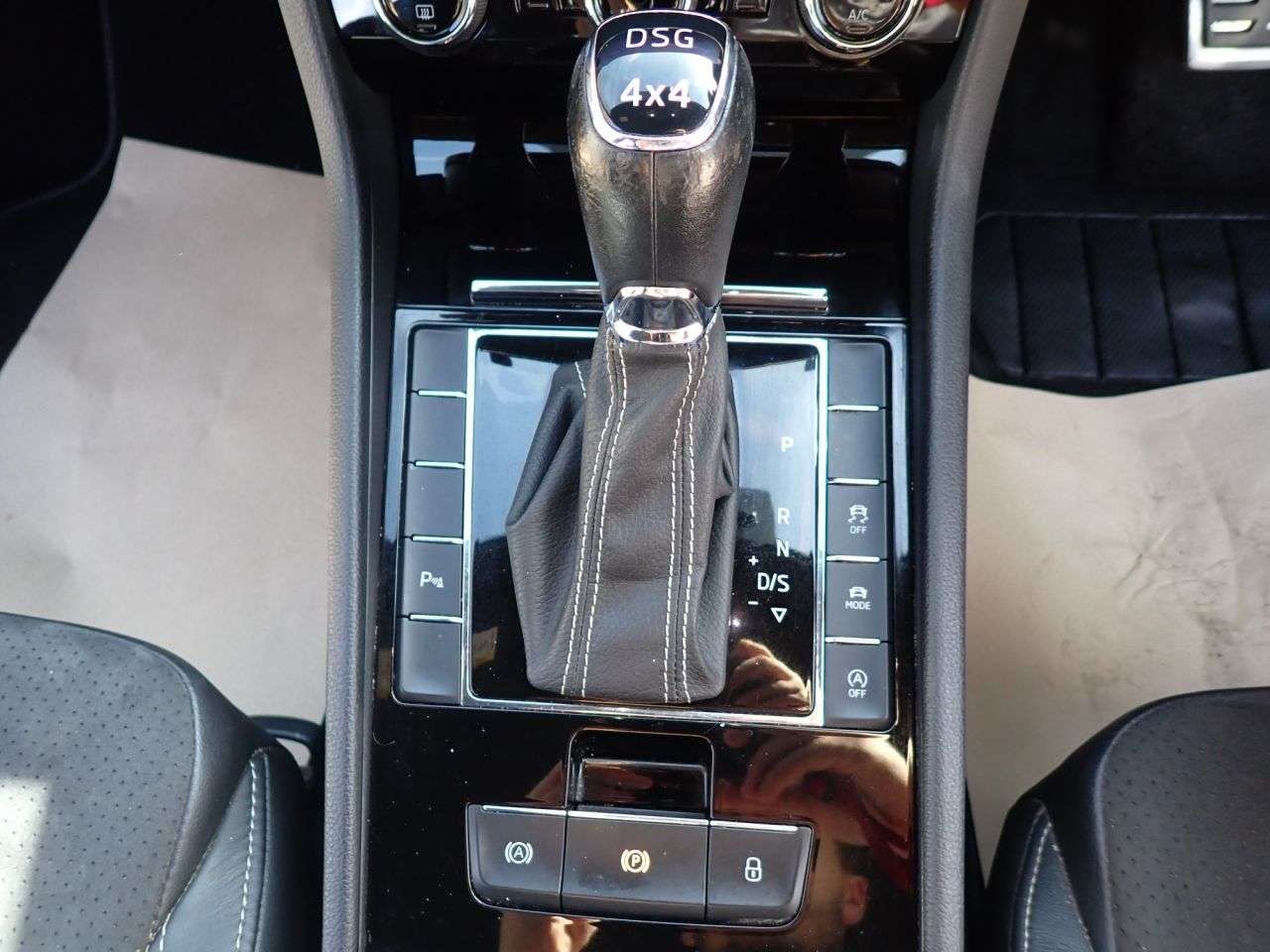 2018 SKODA SUPERB 2018 SKODA SUPERB