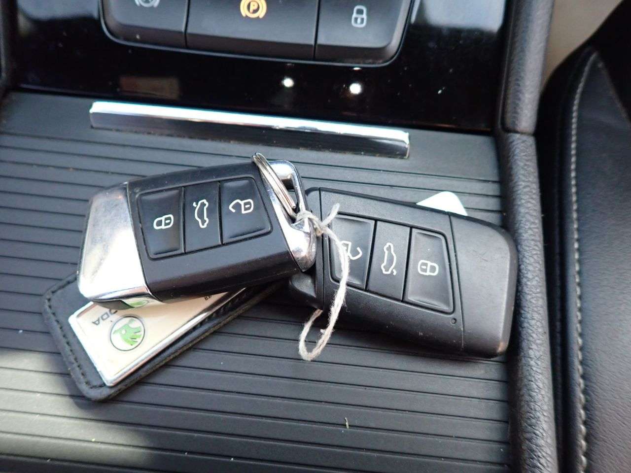 2018 SKODA SUPERB 2018 SKODA SUPERB