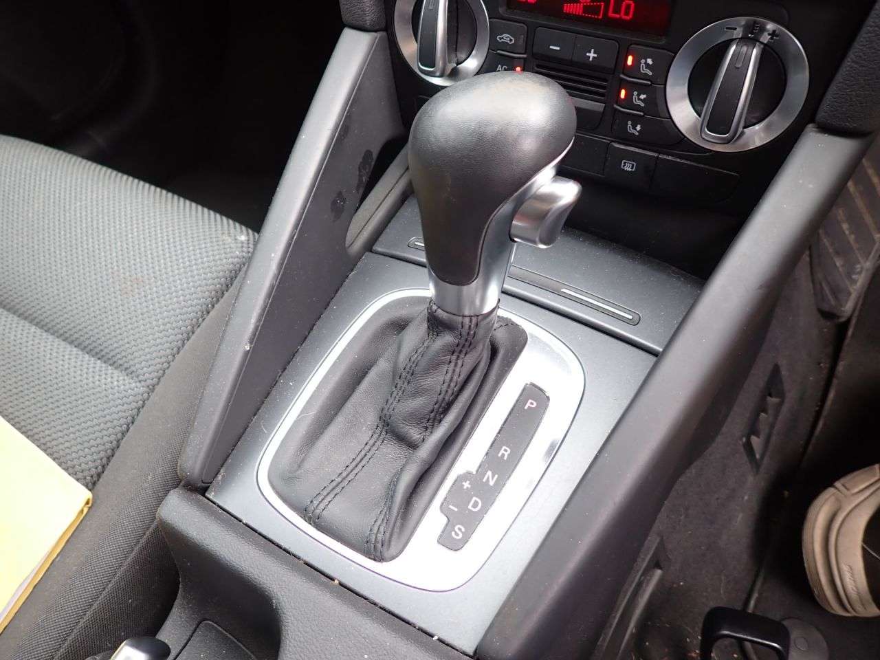 2010 AUDI A3 2010 AUDI A3