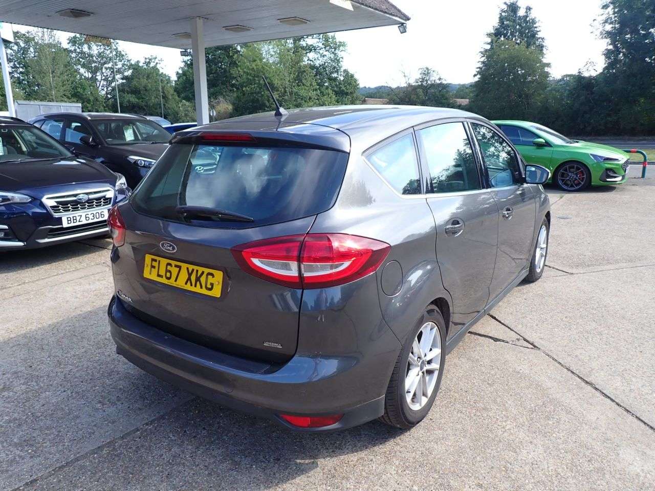 A 2017 FORD C-MAX 1.6 Ti-VCT Zetec MPV 5dr Petrol Manual Euro 6 (125 ps) FULL ADVERT TO FOLLO A 2017 FORD C-MAX 1.6 Ti-VCT Zetec MPV 5dr Petrol Manual Euro 6 (125 ps) FULL ADVERT TO FOLLO