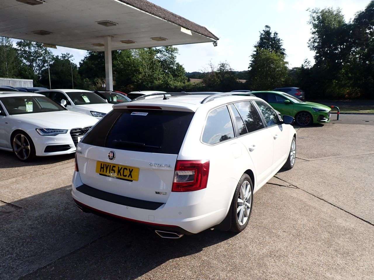 A 2015 SKODA OCTAVIA 2.0 TDI vRS Estate 5dr Diesel DSG Euro 5 (s/s) (184 ps) FULL ADVERT TO FOLL A 2015 SKODA OCTAVIA 2.0 TDI vRS Estate 5dr Diesel DSG Euro 5 (s/s) (184 ps) FULL ADVERT TO FOLL
