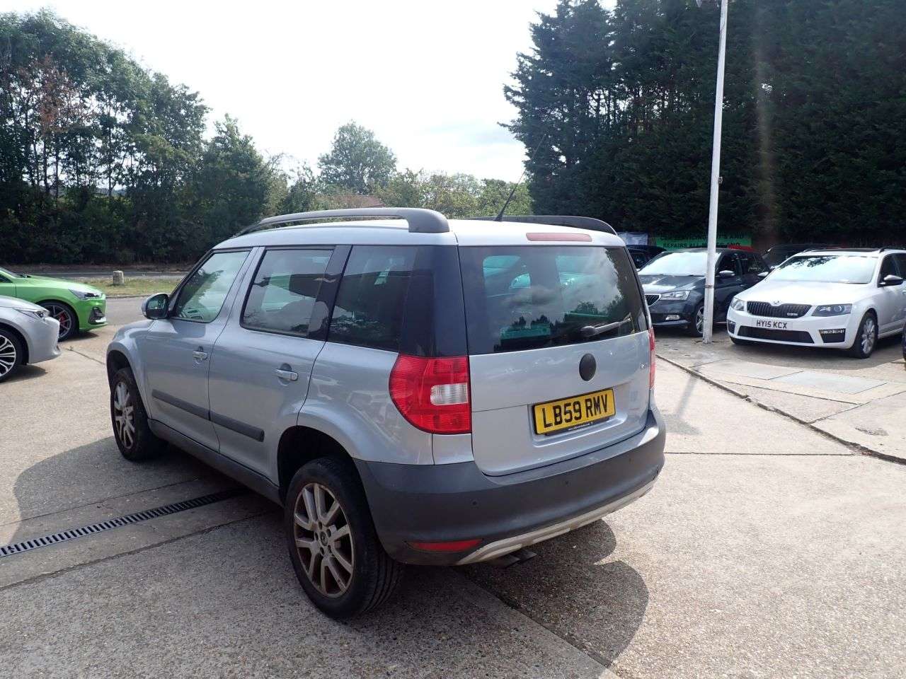 2010 SKODA YETI 2010 SKODA YETI