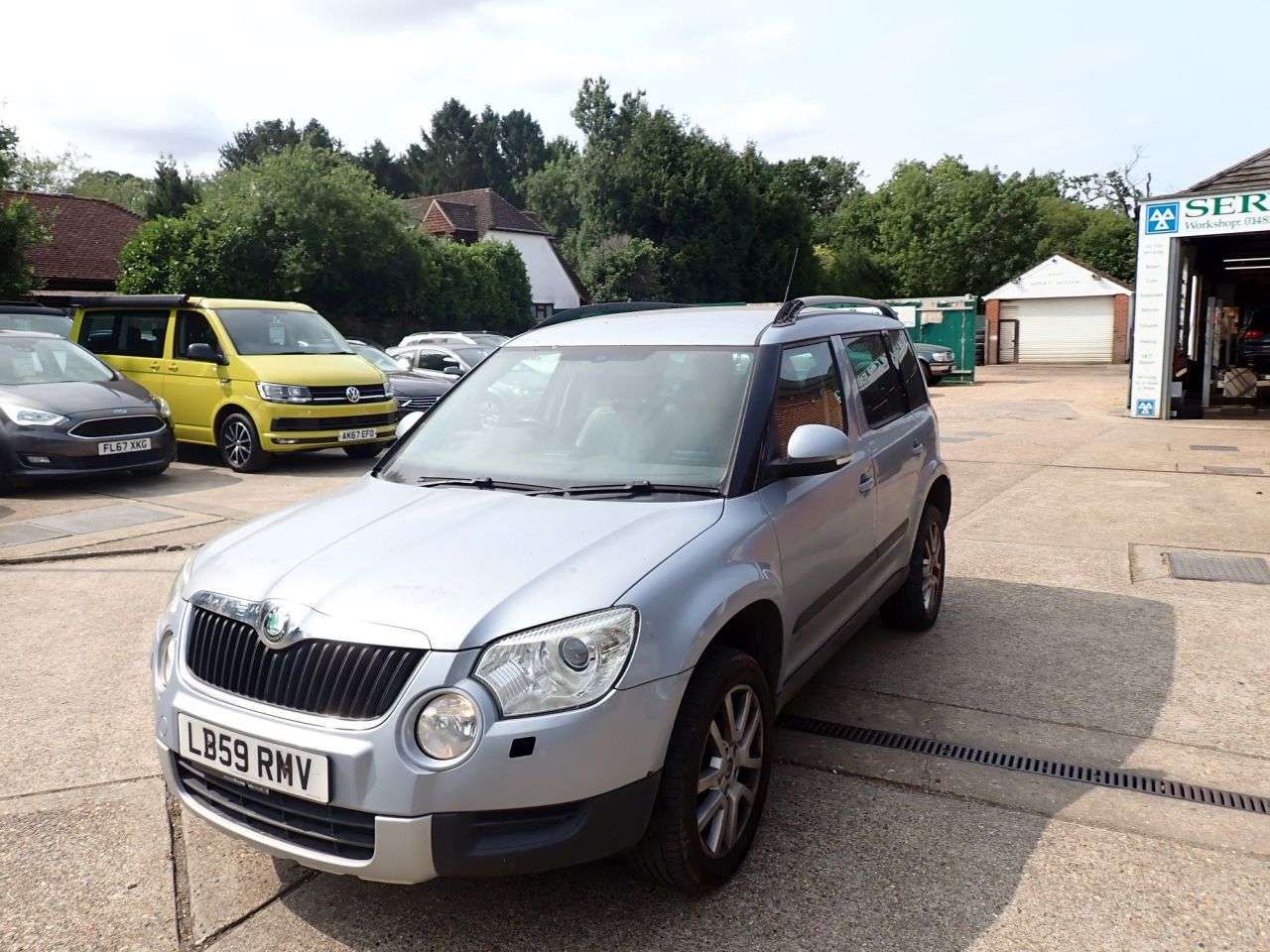 2010 SKODA YETI 2010 SKODA YETI