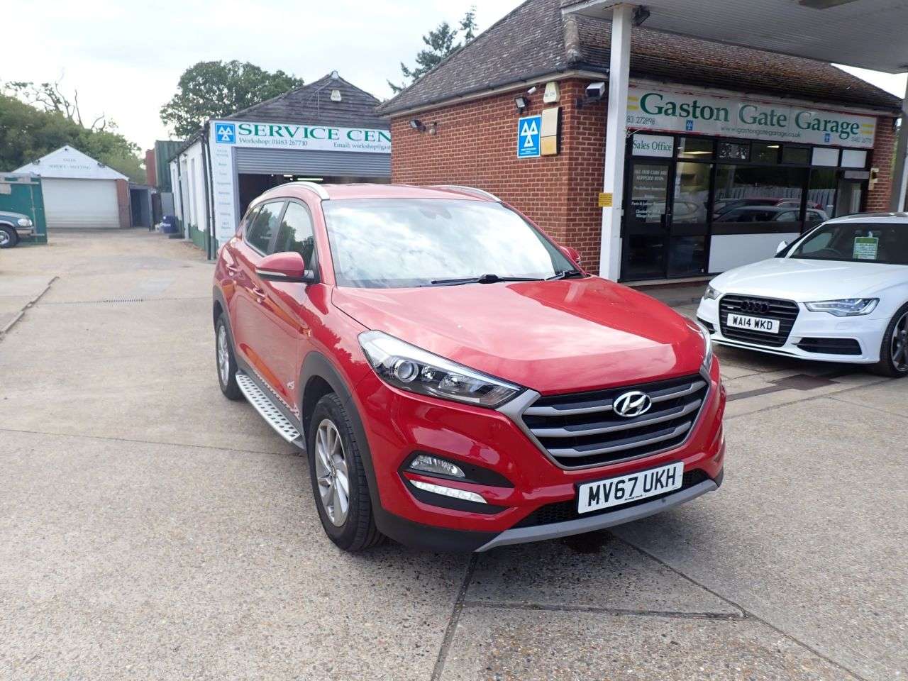 A 2017 HYUNDAI TUCSON 1.7 CRDi Blue Drive SE Nav SUV 5dr Diesel DCT Euro 6 (s/s) (141 ps) FULL AD A 2017 HYUNDAI TUCSON 1.7 CRDi Blue Drive SE Nav SUV 5dr Diesel DCT Euro 6 (s/s) (141 ps) FULL AD