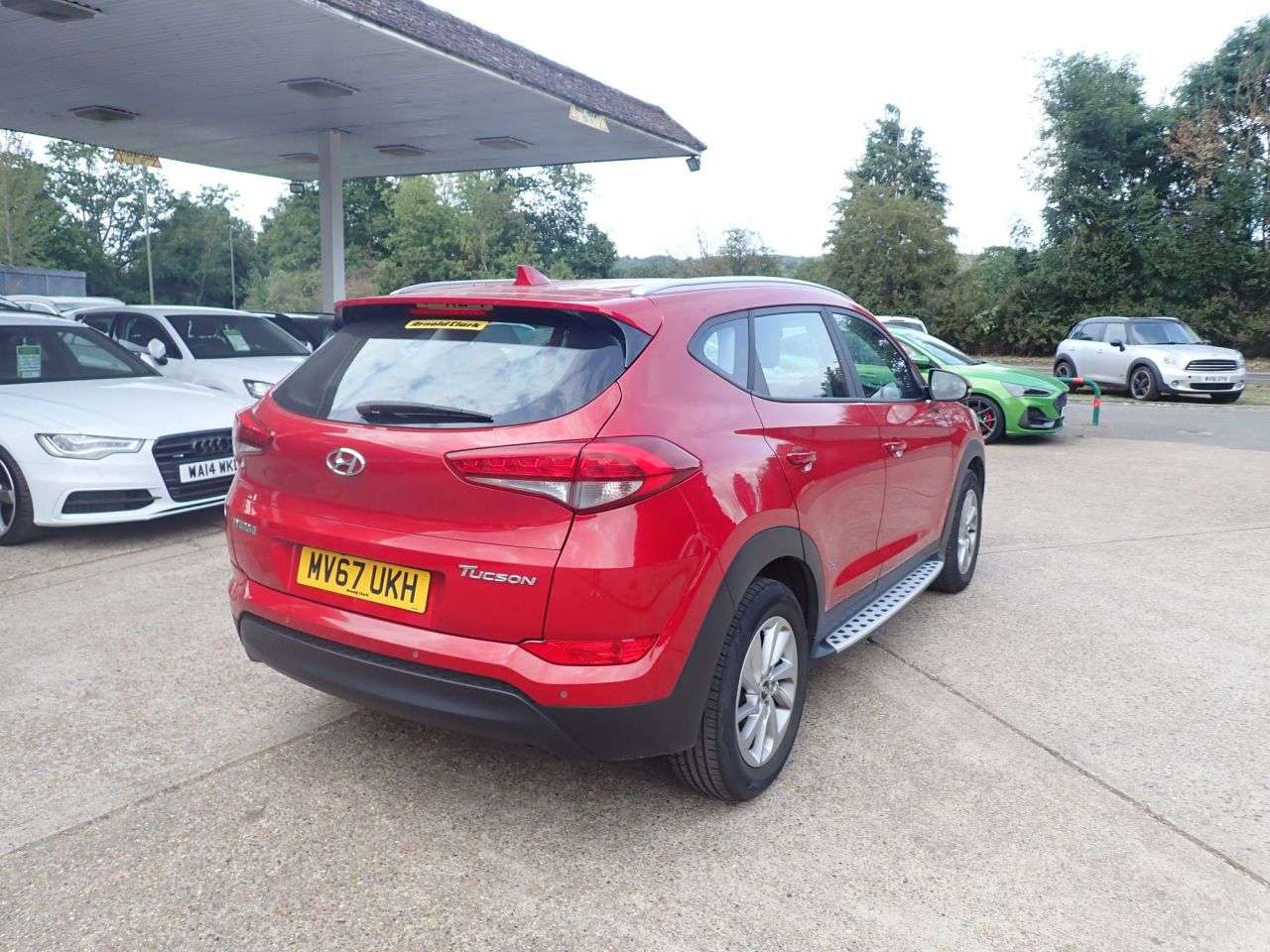 A 2017 HYUNDAI TUCSON 1.7 CRDi Blue Drive SE Nav SUV 5dr Diesel DCT Euro 6 (s/s) (141 ps) FULL AD A 2017 HYUNDAI TUCSON 1.7 CRDi Blue Drive SE Nav SUV 5dr Diesel DCT Euro 6 (s/s) (141 ps) FULL AD