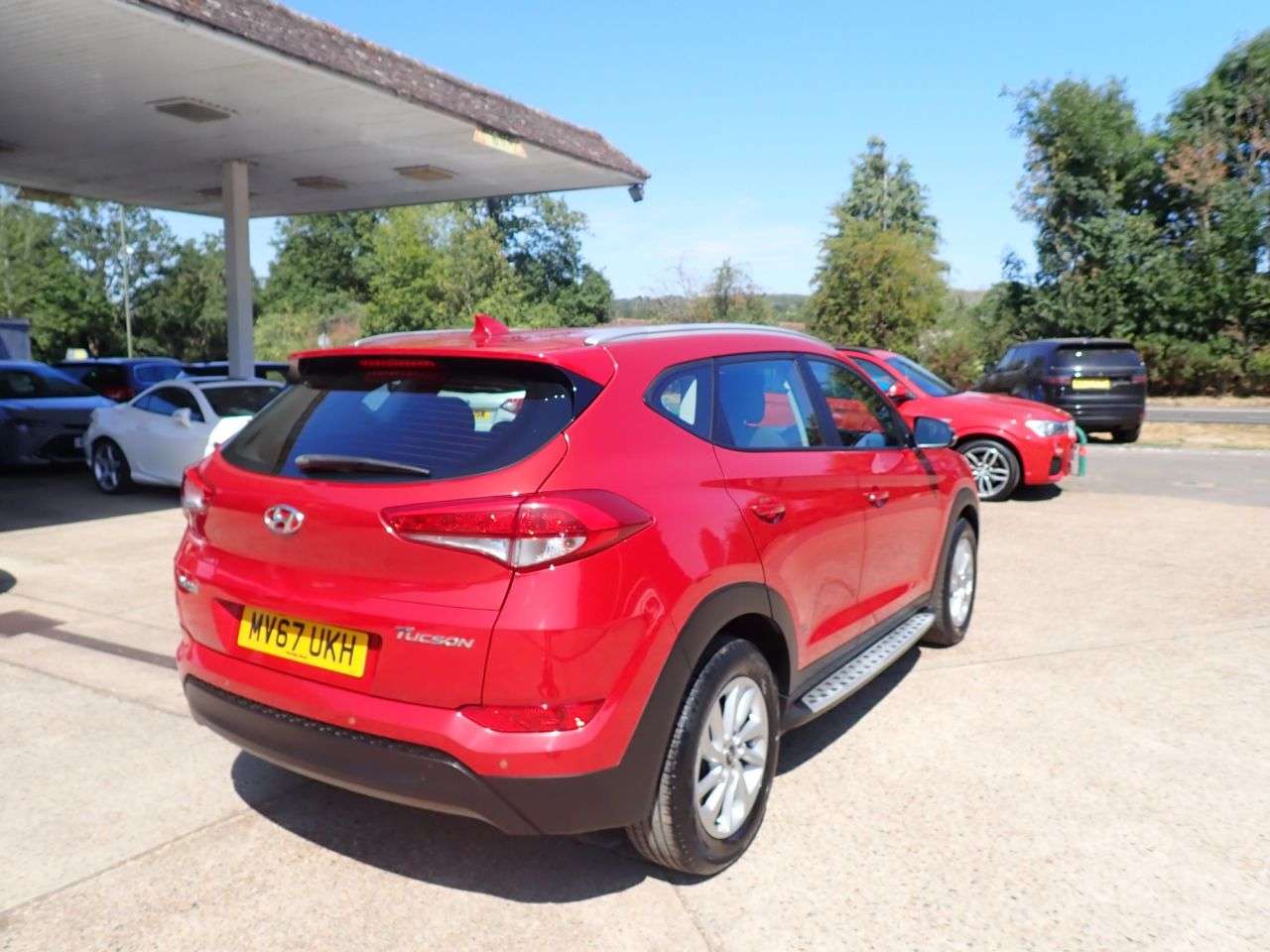 A 2017 HYUNDAI TUCSON 1.7 CRDi Blue Drive SE Nav SUV 5dr Diesel DCT Euro 6 (s/s) (141 ps) REVERSE A 2017 HYUNDAI TUCSON 1.7 CRDi Blue Drive SE Nav SUV 5dr Diesel DCT Euro 6 (s/s) (141 ps) REVERSE