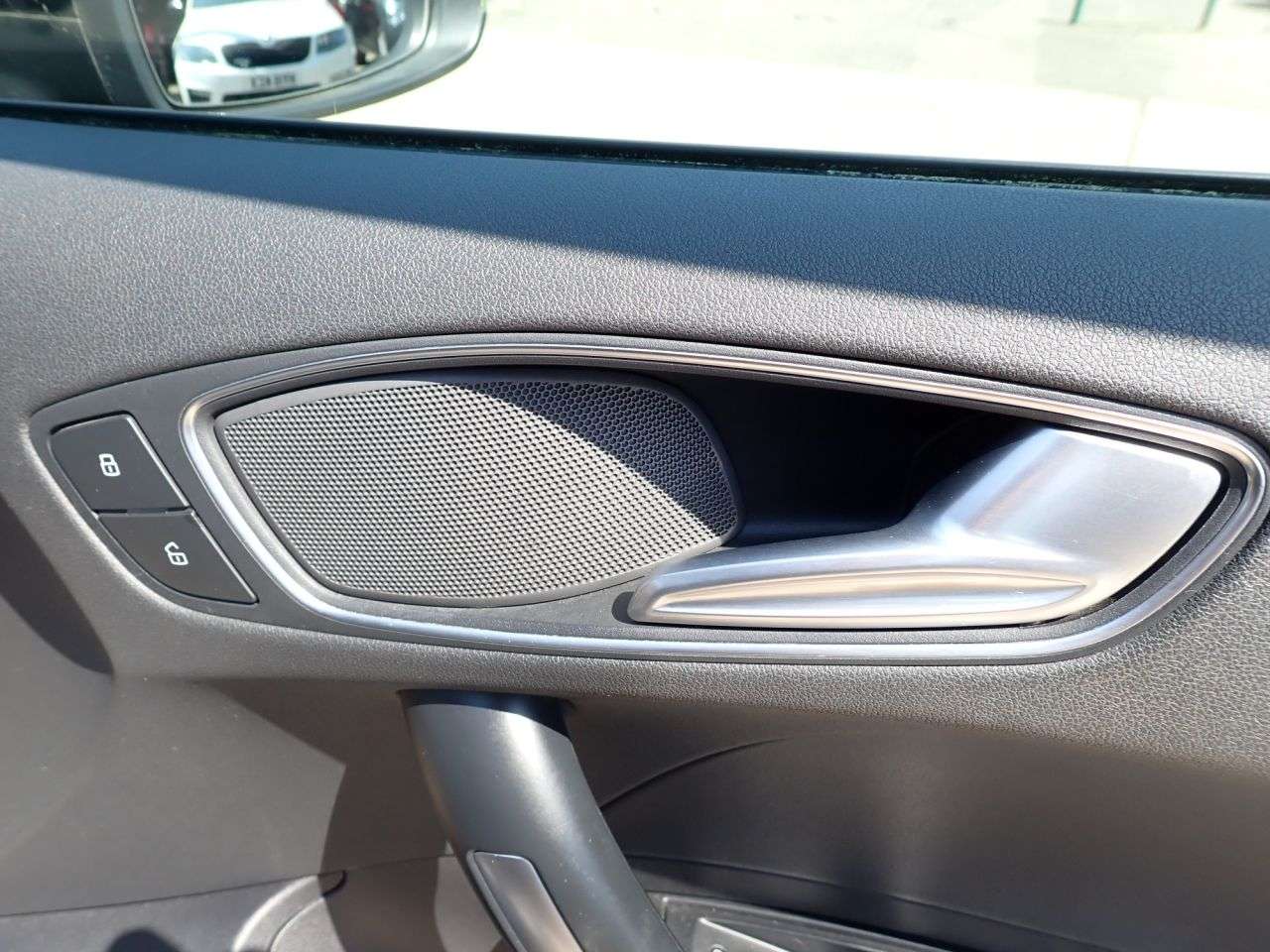 2017 AUDI A1 2017 AUDI A1
