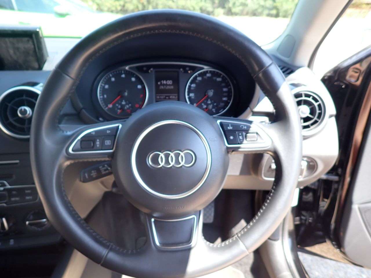 2017 AUDI A1 2017 AUDI A1