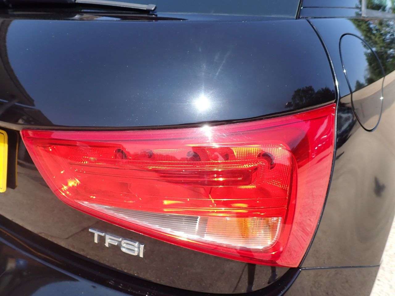 2017 AUDI A1 2017 AUDI A1