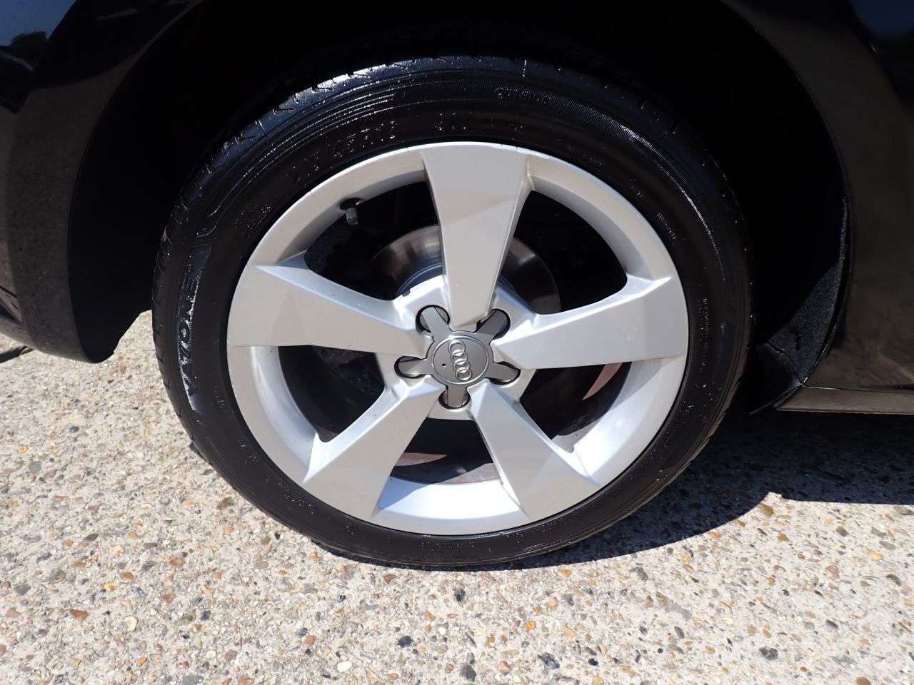 2017 AUDI A1 2017 AUDI A1