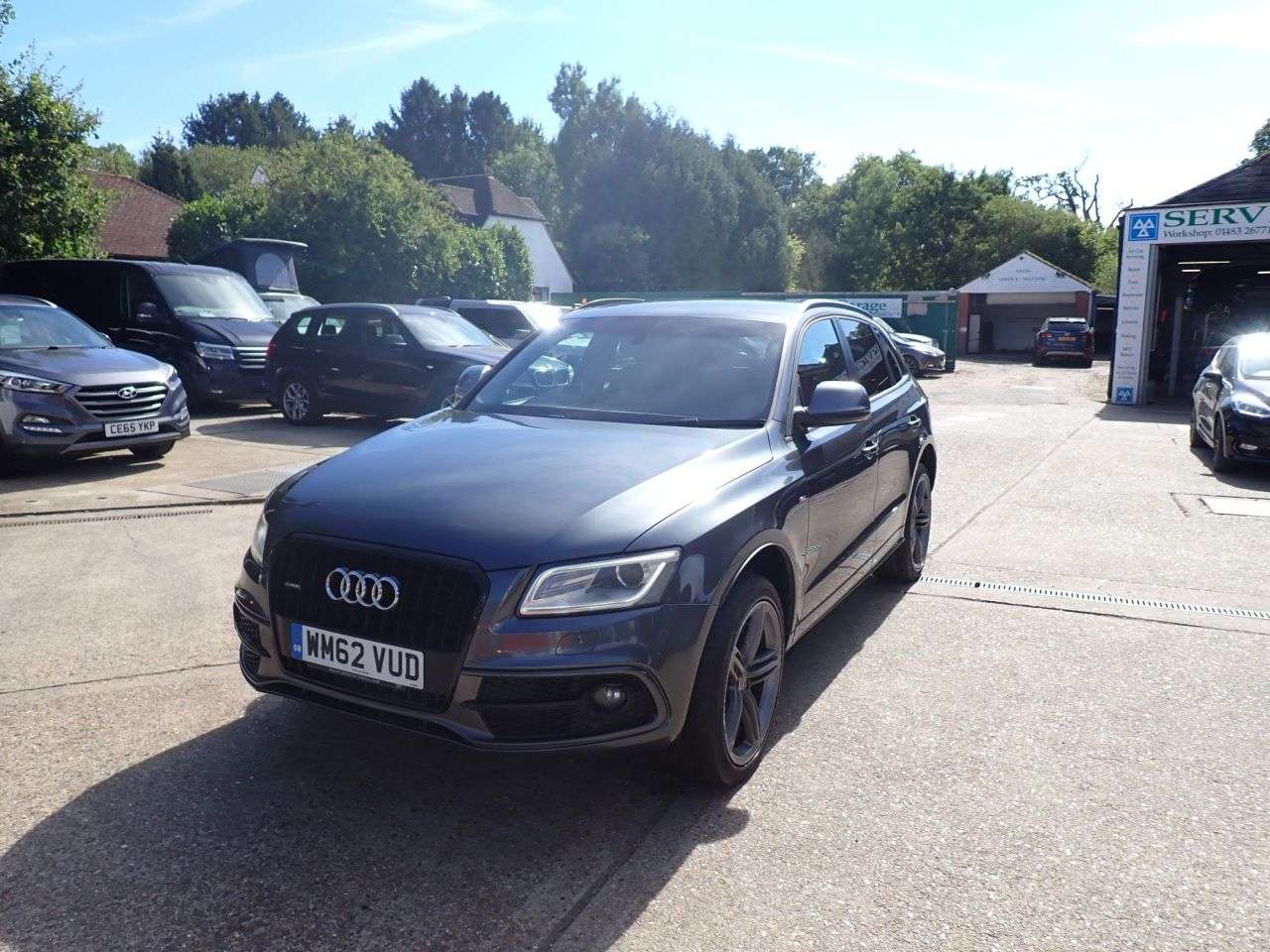 2012 AUDI Q5 2012 AUDI Q5