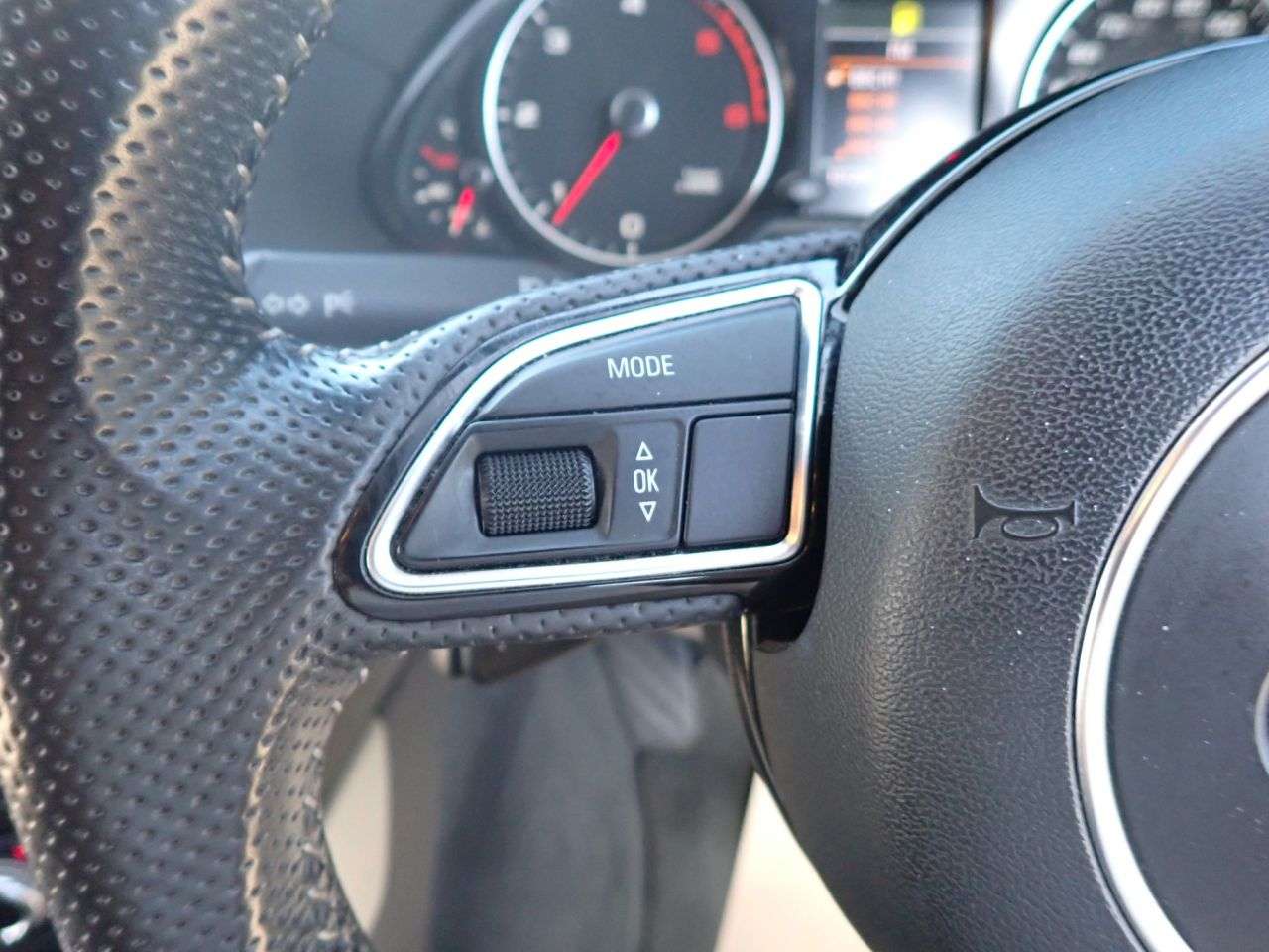 2012 AUDI Q5 2012 AUDI Q5