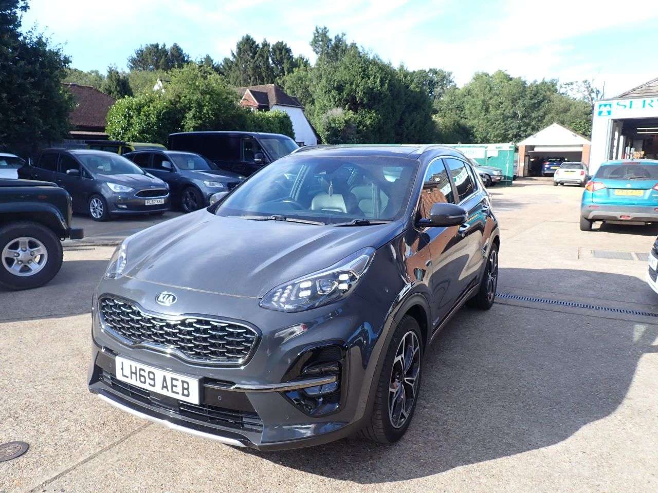 A 2019 KIA SPORTAGE 1.6 T-GDi GT-Line S SUV 5dr Petrol DCT AWD Euro 6 (s/s) (174 bhp) FULL ADVE A 2019 KIA SPORTAGE 1.6 T-GDi GT-Line S SUV 5dr Petrol DCT AWD Euro 6 (s/s) (174 bhp) FULL ADVE