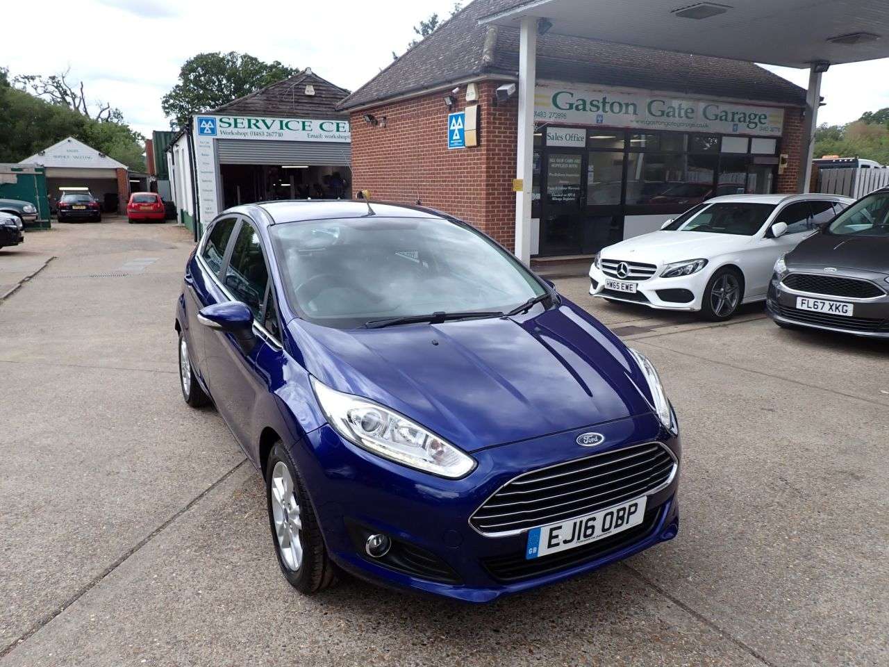 A 2016 FORD FIESTA 1.25 Zetec Hatchback 5dr Petrol Manual Euro 6 (82 ps) PARKING SENSORS, BLUE A 2016 FORD FIESTA 1.25 Zetec Hatchback 5dr Petrol Manual Euro 6 (82 ps) PARKING SENSORS, BLUE