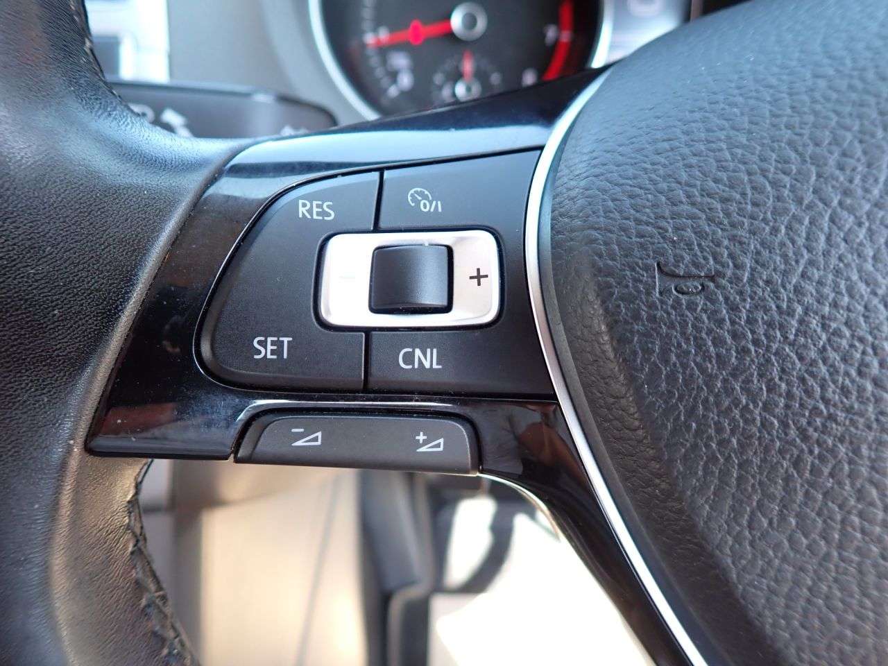 2017 VOLKSWAGEN POLO 2017 VOLKSWAGEN POLO