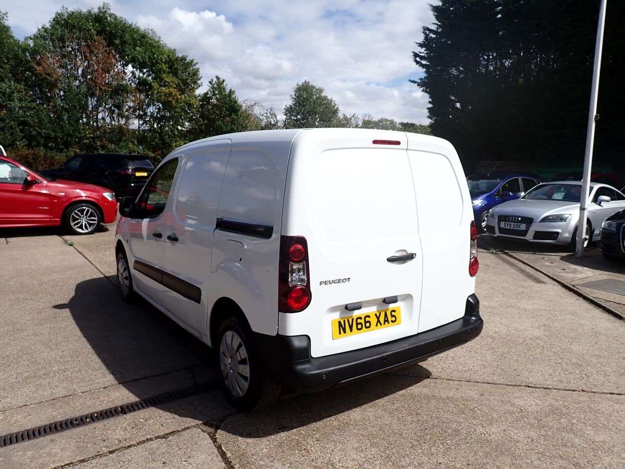 2017 PEUGEOT PARTNER 2017 PEUGEOT PARTNER