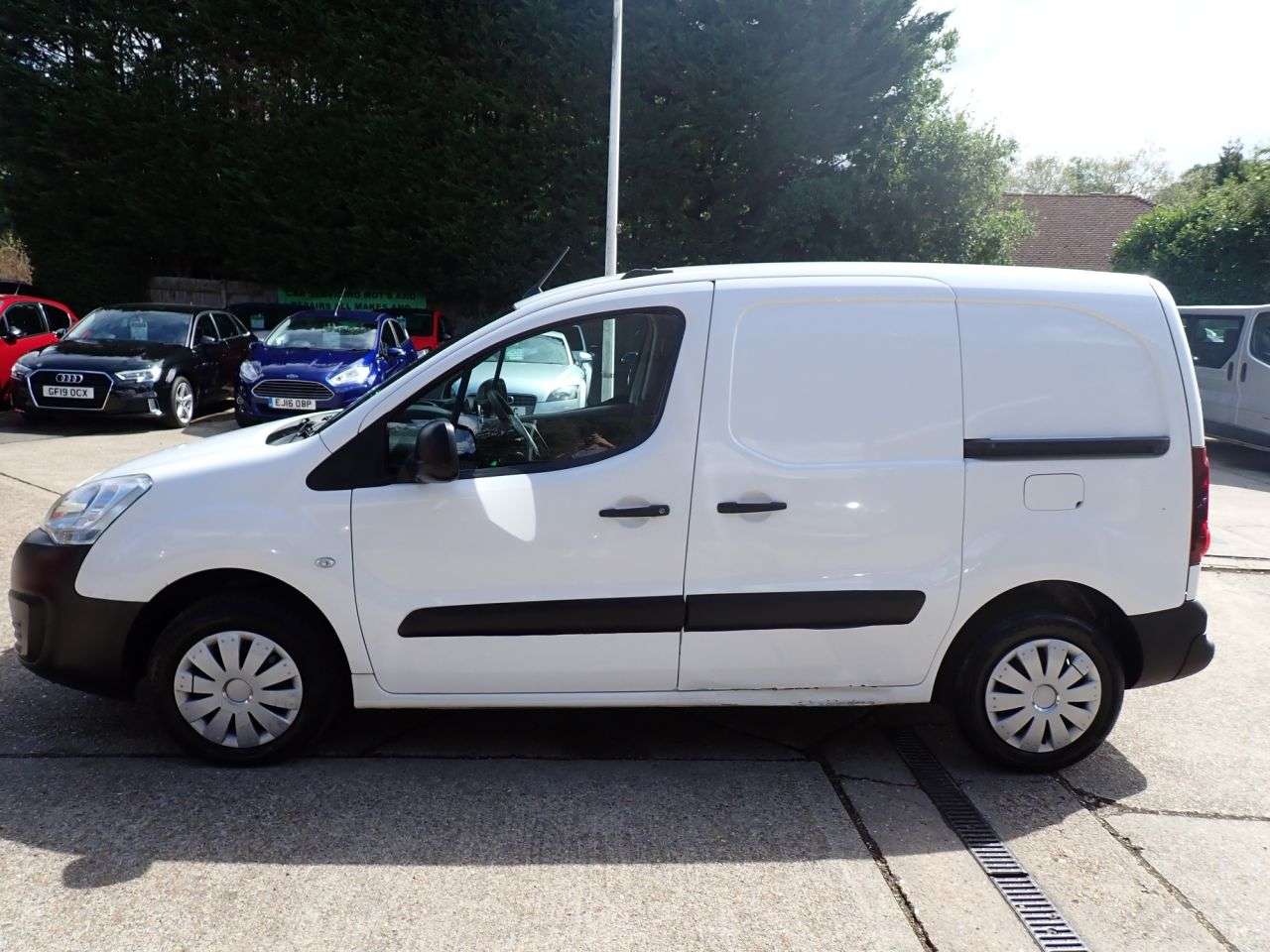 2017 PEUGEOT PARTNER 2017 PEUGEOT PARTNER