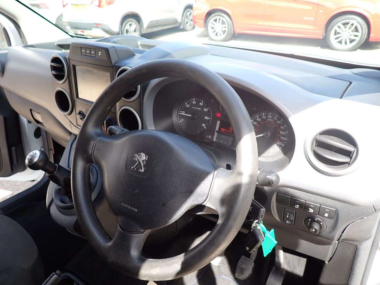 2017 PEUGEOT PARTNER 2017 PEUGEOT PARTNER
