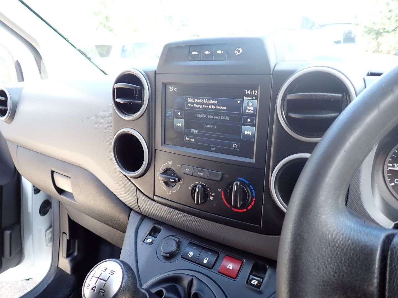 2017 PEUGEOT PARTNER 2017 PEUGEOT PARTNER