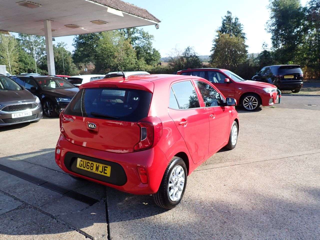 A 2018 KIA PICANTO 1.0 2 Hatchback 5dr Petrol Manual Euro 6 (66 bhp) AIR CON, USB, AUX A 2018 KIA PICANTO 1.0 2 Hatchback 5dr Petrol Manual Euro 6 (66 bhp) AIR CON, USB, AUX