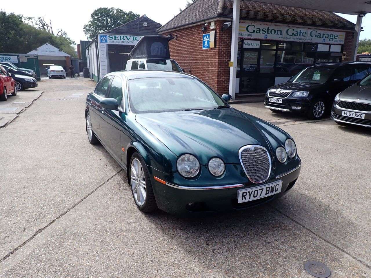 A 2007 JAGUAR S-TYPE 2.7D V6 SE Saloon 4dr Diesel Manual (179 g/km, 206 bhp) FULL ADVERT TO FOLL A 2007 JAGUAR S-TYPE 2.7D V6 SE Saloon 4dr Diesel Manual (179 g/km, 206 bhp) FULL ADVERT TO FOLL