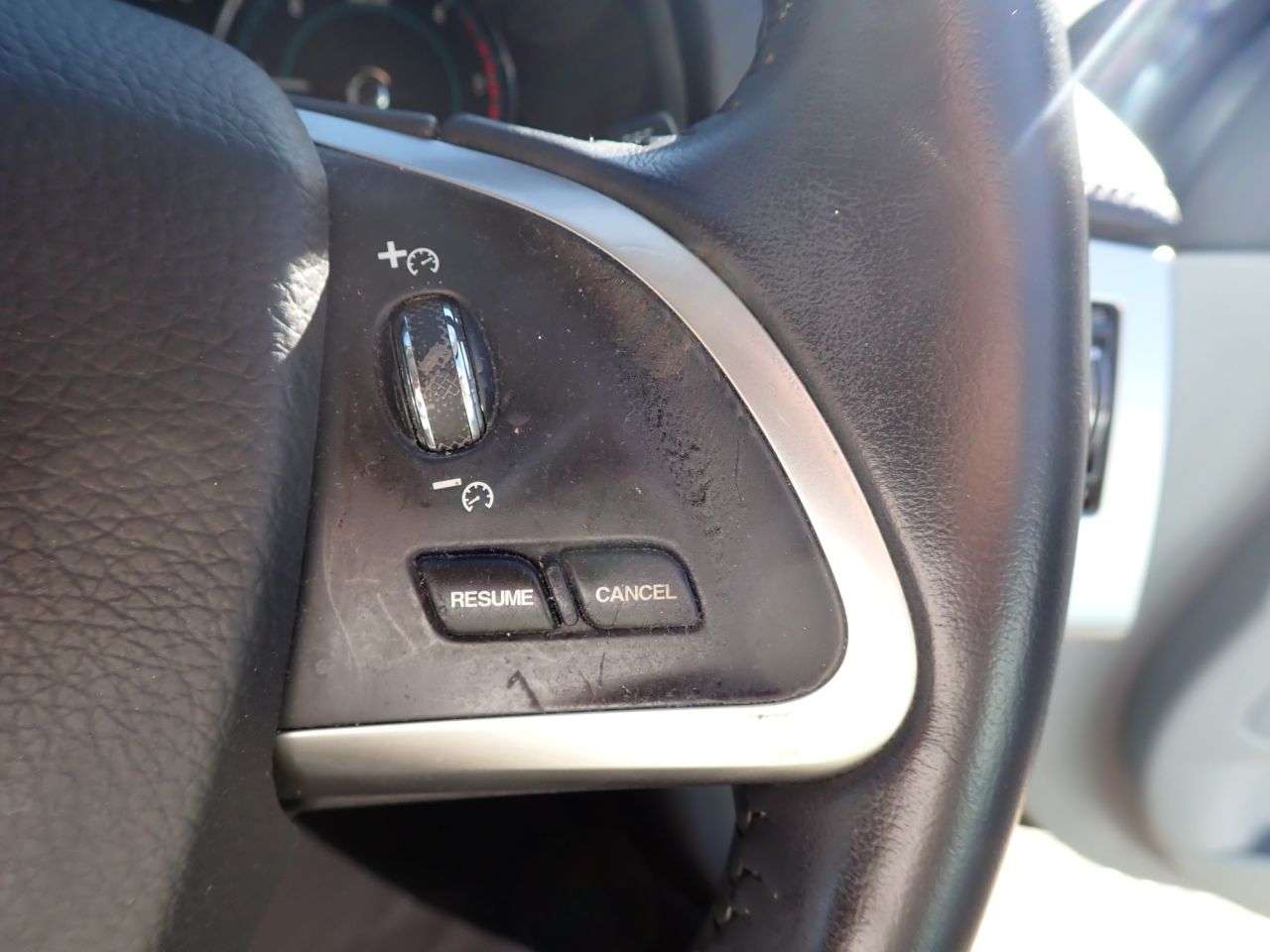 2011 JAGUAR XF 2011 JAGUAR XF