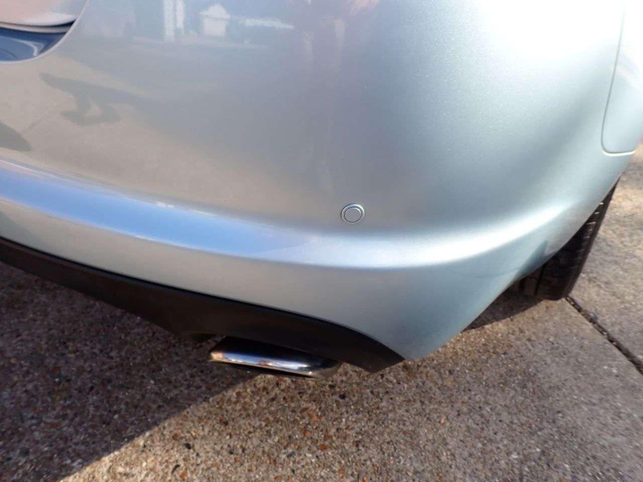 2011 JAGUAR XF 2011 JAGUAR XF