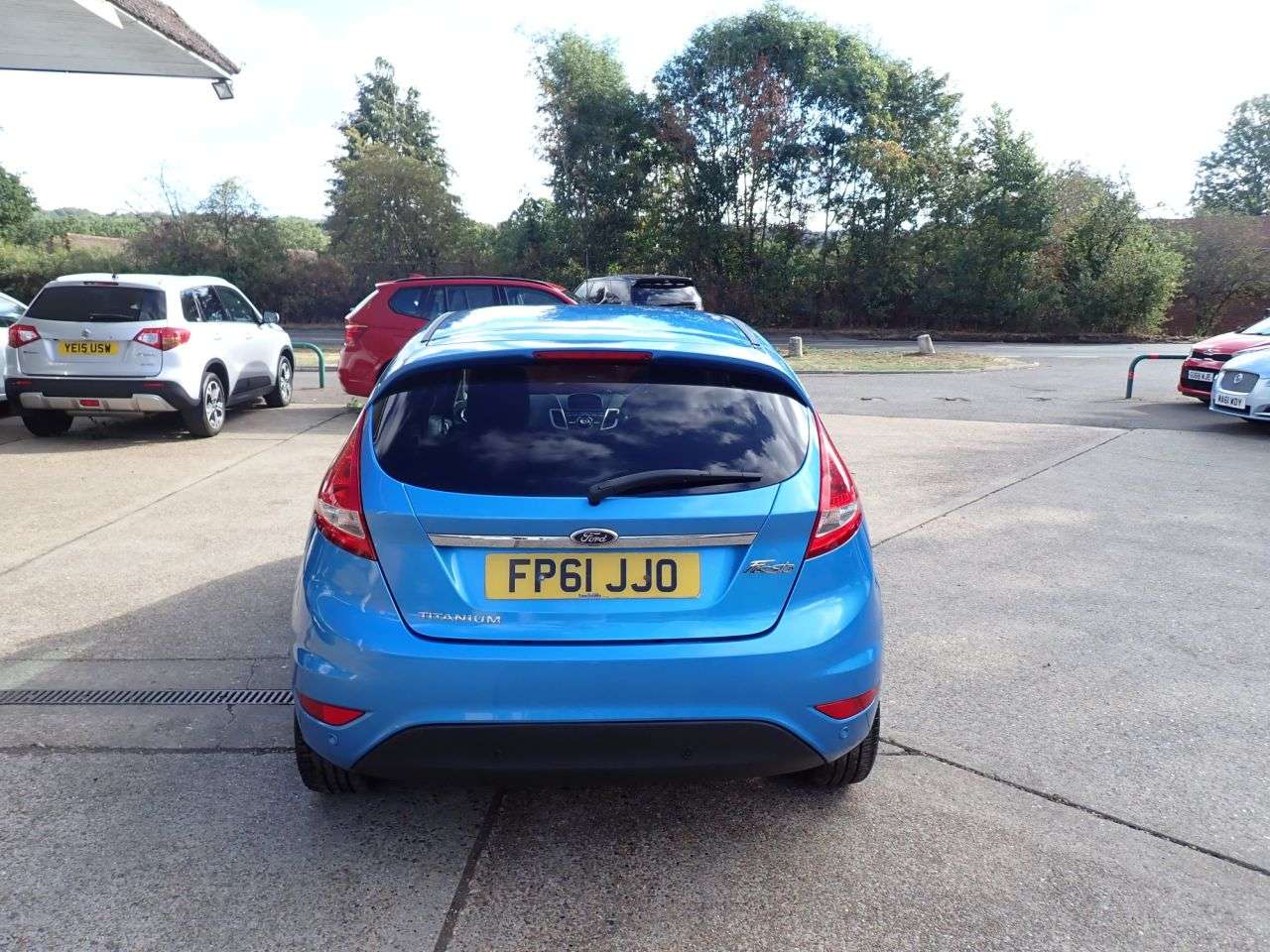 A 2011 FORD FIESTA 1.4 Titanium Hatchback 5dr Petrol Automatic (154 g/km, 94 bhp) PARKING SENS A 2011 FORD FIESTA 1.4 Titanium Hatchback 5dr Petrol Automatic (154 g/km, 94 bhp) PARKING SENS