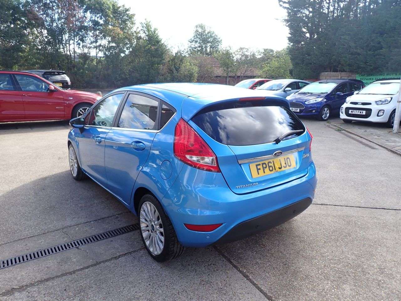 2011 FORD FIESTA 2011 FORD FIESTA