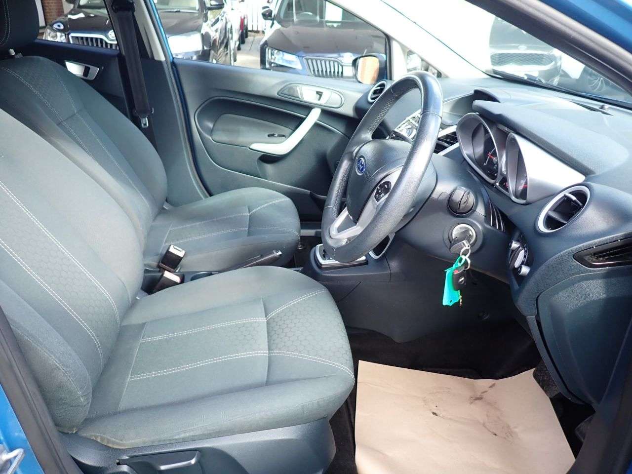2011 FORD FIESTA 2011 FORD FIESTA