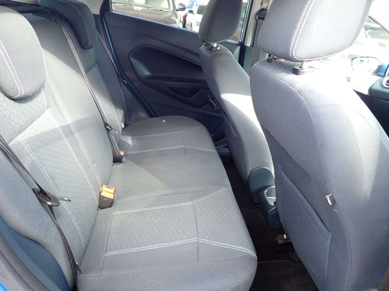 2011 FORD FIESTA 2011 FORD FIESTA