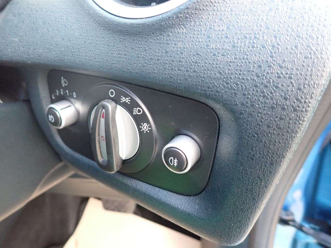 2011 FORD FIESTA 2011 FORD FIESTA