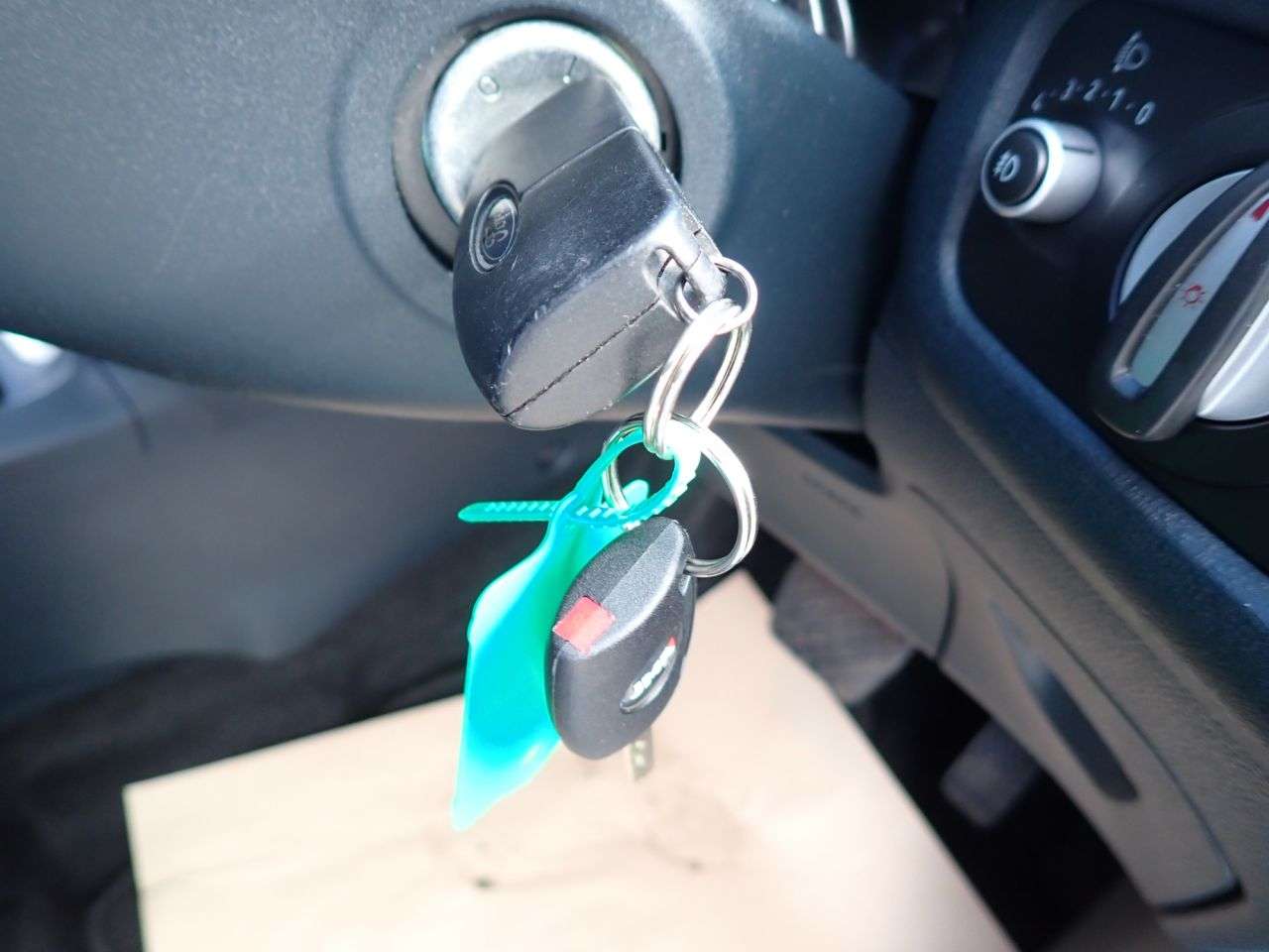 2011 FORD FIESTA 2011 FORD FIESTA