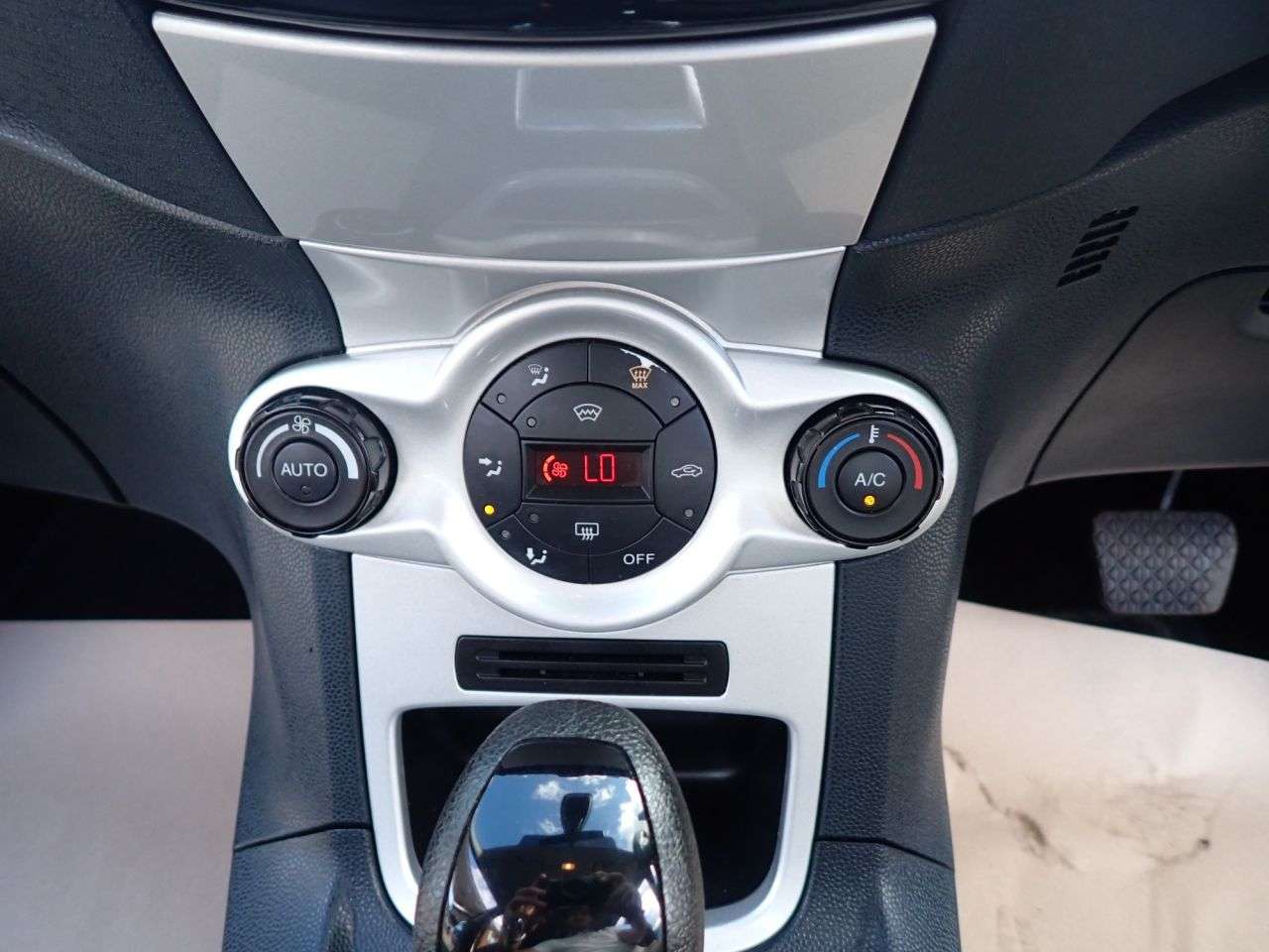 2011 FORD FIESTA 2011 FORD FIESTA
