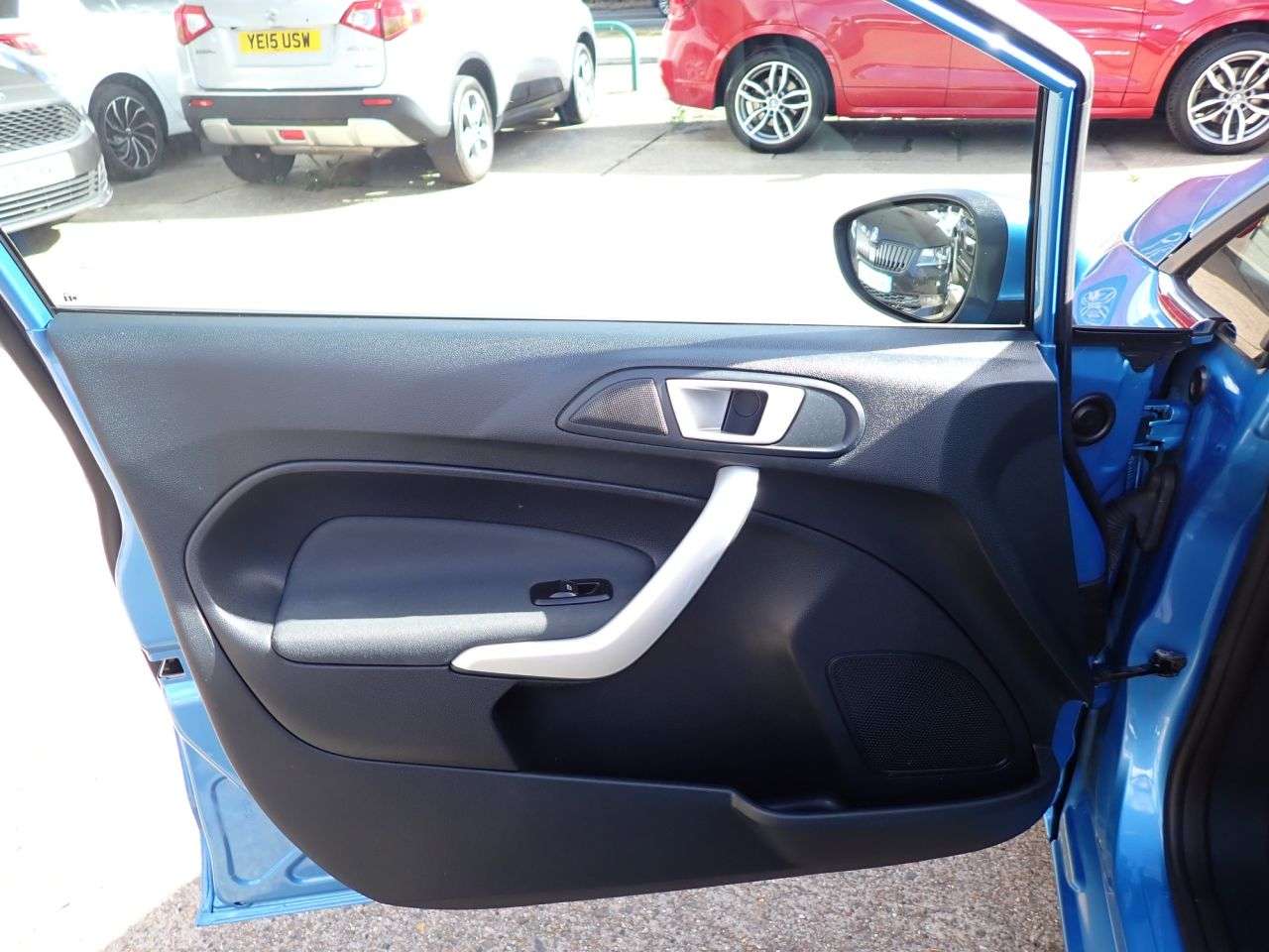 2011 FORD FIESTA 2011 FORD FIESTA