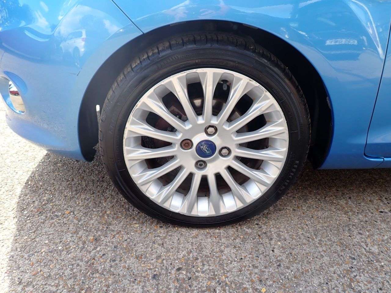 2011 FORD FIESTA 2011 FORD FIESTA